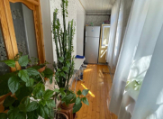 Satılır 4 otaqlı 90 m2 köhnə tikili Həzi Aslanov m.