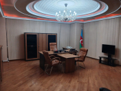 İcarəyə verilir 6 otaqlı 150 m2 ofis 28 May m.