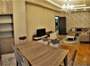 İcarəyə verilir 3 otaqlı 100 m2 yeni tikili Gənclik m.