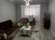 Satılır 2 otaqlı 55 m2 köhnə tikili Qara Qarayev m.