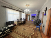 Satılır 8 otaqlı 1.6 m2 həyət evi Keşlə