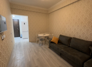 Satılır 2 otaqlı 45 m2 yeni tikili 20 yanvar m.