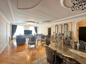 Satılır 5 otaqlı 210 m2 yeni tikili Nəriman Nərimanov m.