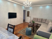 Satılır 5 otaqlı 110 m2 köhnə tikili Əhmədli m.