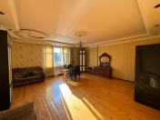 Satılır 3 otaqlı 131 m2 yeni tikili 20 yanvar m.