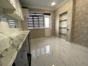 Satılır 2 otaqlı 75 m2 köhnə tikili Biləcəri