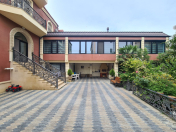 Satılır 7 otaqlı 431 m2 villa Botanika bağı