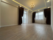 Satılır 3 otaqlı 100 m2 yeni tikili Y.Günəşli