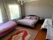 İcarəyə verilir 3 otaqlı 120 m2 yeni tikili Quba