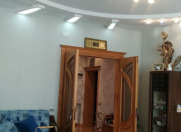 Satılır 2 otaqlı 80 m2 yeni tikili İnşaatçılar m.