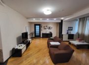 İcarəyə verilir 3 otaqlı 80 m2 yeni tikili 28 May m.