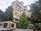 Satılır 3 otaqlı 110 m2 köhnə tikili Əhmədli