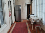 Satılır 3 otaqlı 75 m2 köhnə tikili Nizami m.