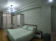 İcarəyə verilir 3 otaqlı 100 m2 yeni tikili Gənclik m.