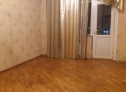 İcarəyə verilir 2 otaqlı 60 m2 köhnə tikili İnşaatçılar m.