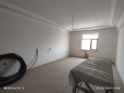 Satılır 3 otaqlı 140 m2 yeni tikili 5 mkr