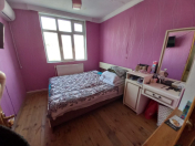 Satılır 2 otaqlı 60 m2 köhnə tikili Nəsimi r.