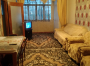 İcarəyə verilir 2 otaqlı 50 m2 köhnə tikili Nəsimi m.