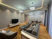 İcarəyə verilir 3 otaqlı 157 m2 yeni tikili Ağ şəhər