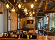 İcarəyə verilir 6 otaqlı 400 m2 obyekt İnşaatçılar m.