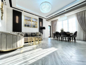 Satılır 3 otaqlı 140 m2 yeni tikili Neftçilər metrosu