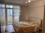 İcarəyə verilir 2 otaqlı 60 m2 köhnə tikili Gənclik m.