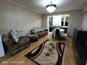 İcarəyə verilir 2 otaqlı 90 m2 köhnə tikili Şah İsmayıl Xətai m.