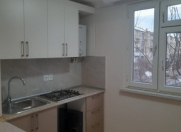 Satılır 2 otaqlı 40 m2 köhnə tikili 8 km