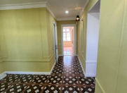 Satılır 2 otaqlı 59 m2 köhnə tikili ABŞ səfirliyi