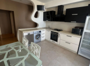 İcarəyə verilir 3 otaqlı 120 m2 yeni tikili Azadlıq prospekti m.