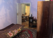 Satılır 2 otaqlı 52 m2 köhnə tikili 3 mkr