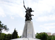 İcarəyə verilir 2 otaqlı 45 m2 köhnə tikili 28 May m.