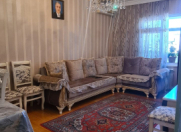 Satılır 4 otaqlı 90 m2 köhnə tikili İnşaatçılar m.