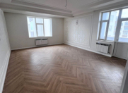 Satılır 3 otaqlı 126 m2 yeni tikili Badamdar