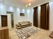 İcarəyə verilir 2 otaqlı 70 m2 köhnə tikili İçəri Şəhər