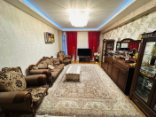 Satılır 3 otaqlı 170 m2 yeni tikili Gənclik m.