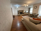 Satılır 2 otaqlı 56 m2 yeni tikili Memar Əcəmi m.