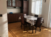 İcarəyə verilir 4 otaqlı 85 m2 köhnə tikili Qara Qarayev m.