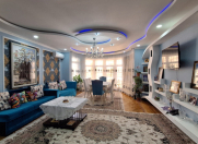 Satılır 3 otaqlı 135 m2 yeni tikili 8 Noyabr m.