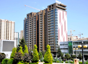 Satılır 1 otaqlı 45 m2 köhnə tikili Elmlər Akademiyası m.