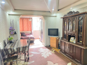 Satılır 3 otaqlı 75 m2 köhnə tikili Yasamal r.