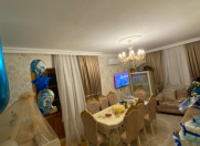 Satılır 3 otaqlı 80 m2 köhnə tikili Gənclik m.