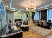 Satılır 4 otaqlı 210 m2 yeni tikili Səbail r.
