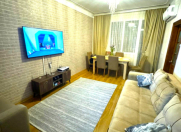 Satılır 2 otaqlı 60 m2 köhnə tikili Gənclik m.