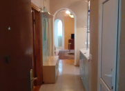 İcarəyə verilir 3 otaqlı 65 m2 köhnə tikili Nəsimi bazarı