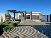 Satılır 5 otaqlı 200 m2 bağ evi Mərdəkan