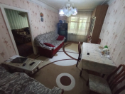 Satılır 3 otaqlı 70 m2 köhnə tikili Neftçilər m.