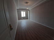 Satılır 2 otaqlı 77 m2 yeni tikili Saray