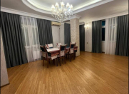 Satılır 3 otaqlı 120 m2 yeni tikili Memar Əcəmi m.