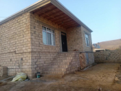 Satılır 8 otaqlı 45.5 m2 həyət evi Qobu